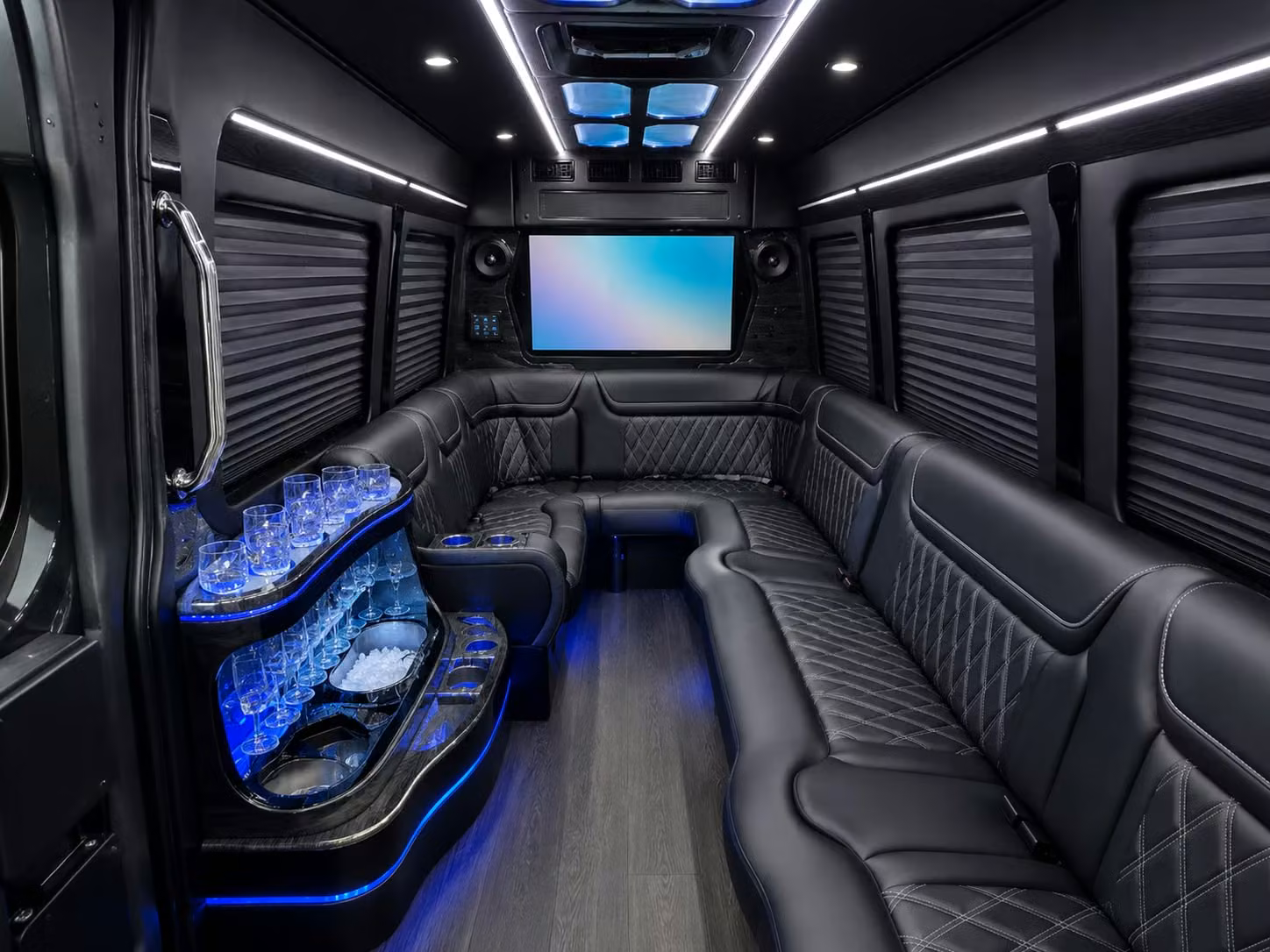 it s never been easier to book a convention or trade show shuttle in mission viejo